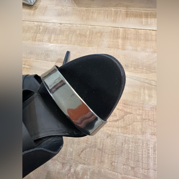 Vince KARMA - 2 black leather pewter silver wedge heel sandal mules - Picture 8 of 14